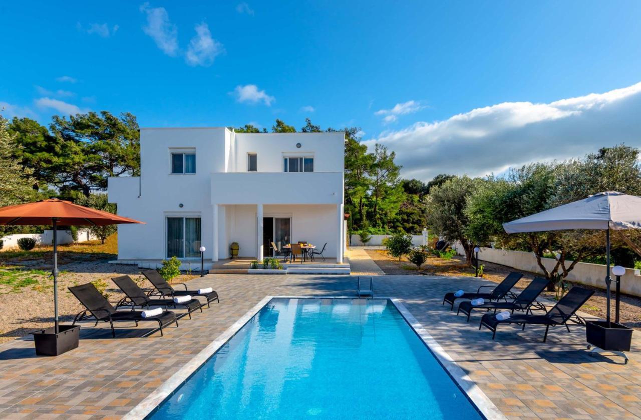 Vasilis Villa Fánai Buitenkant foto